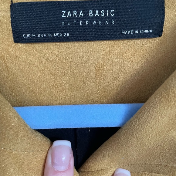Zara faux suede jacket. Mustard. Size medium. - Picture 3 of 4